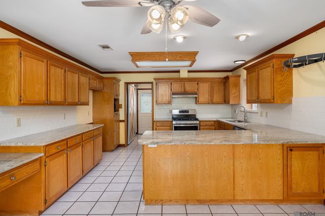 4117 Elizabeth Deborah Dr, Zachary, LA 70791