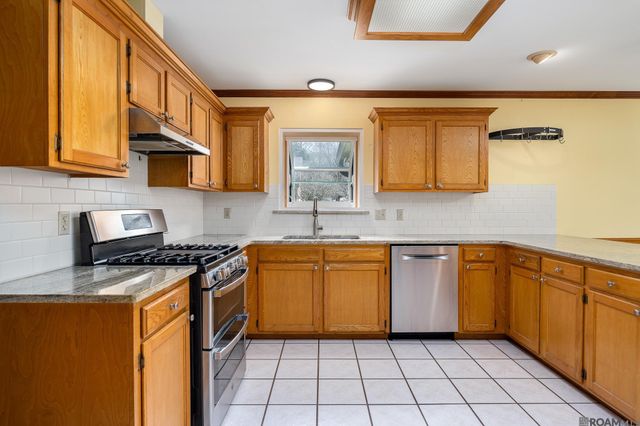 4117 Elizabeth Deborah Dr, Zachary, LA 70791