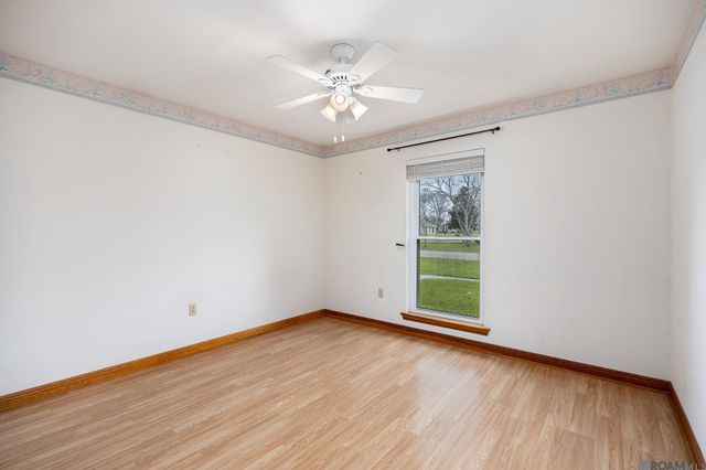 4117 Elizabeth Deborah Dr, Zachary, LA 70791