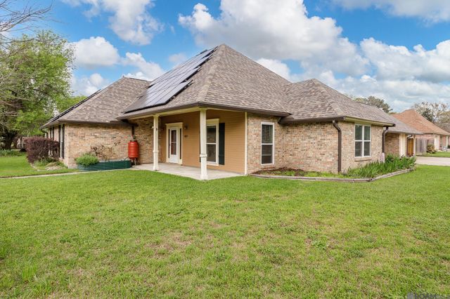4117 Elizabeth Deborah Dr, Zachary, LA 70791