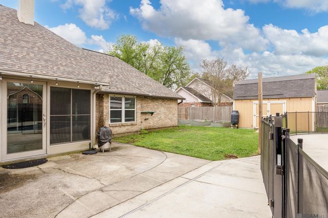 4117 Elizabeth Deborah Dr, Zachary, LA 70791