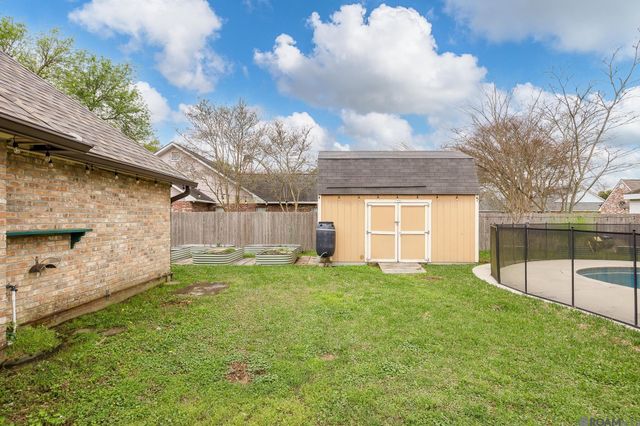 4117 Elizabeth Deborah Dr, Zachary, LA 70791