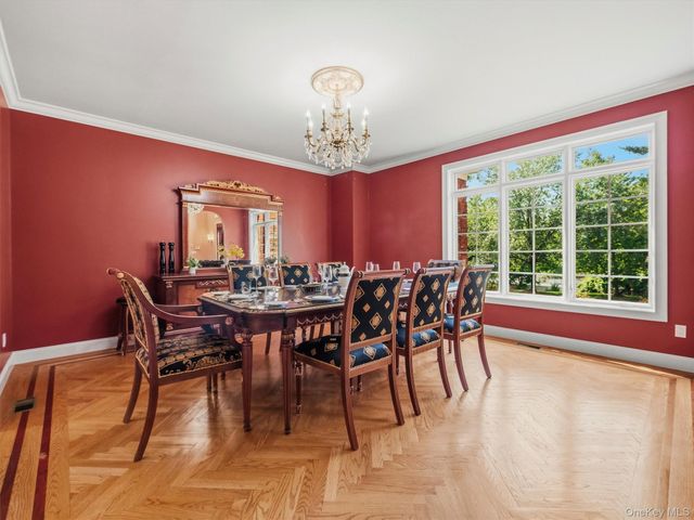 637 S Mountain Road, New City, NY 10956