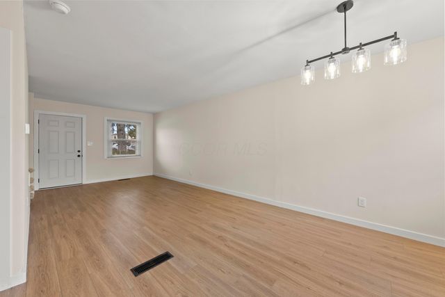 4246 Morsetowne Court E, Columbus, OH 43224