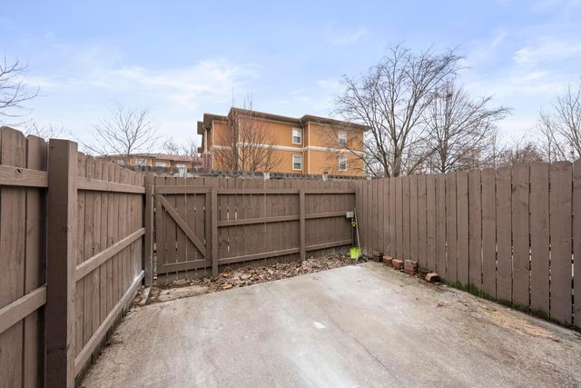 4246 Morsetowne Court E, Columbus, OH 43224