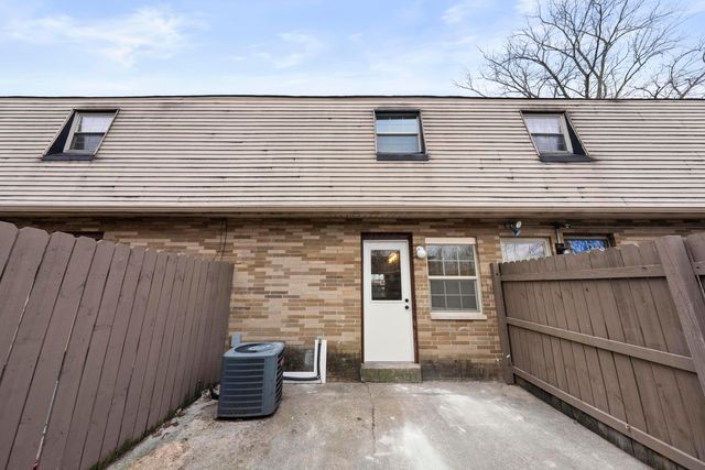 4246 Morsetowne Court E, Columbus, OH 43224