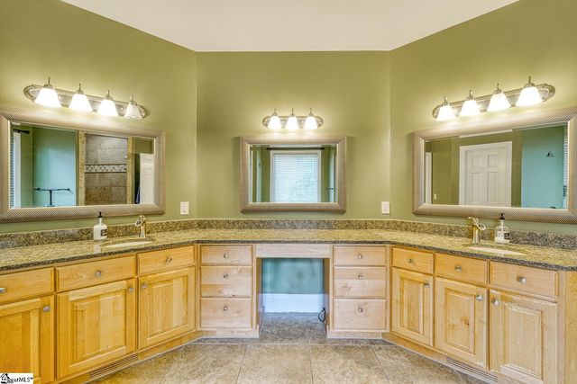 343 English Oak Road, Simpsonville, SC 29681