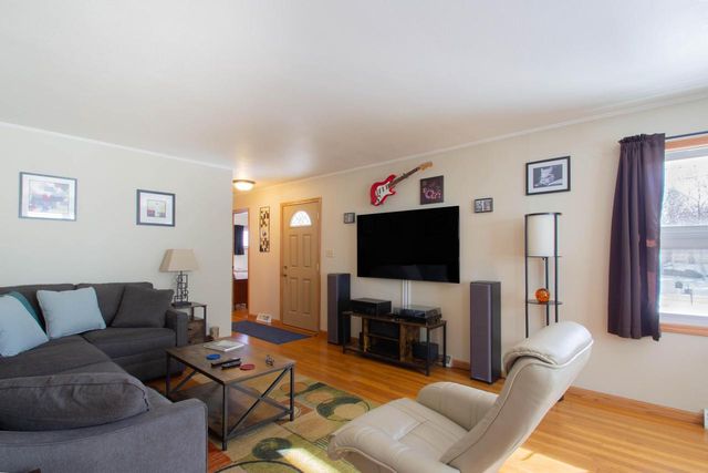 26 Park View LANE, Watertown, WI 53094