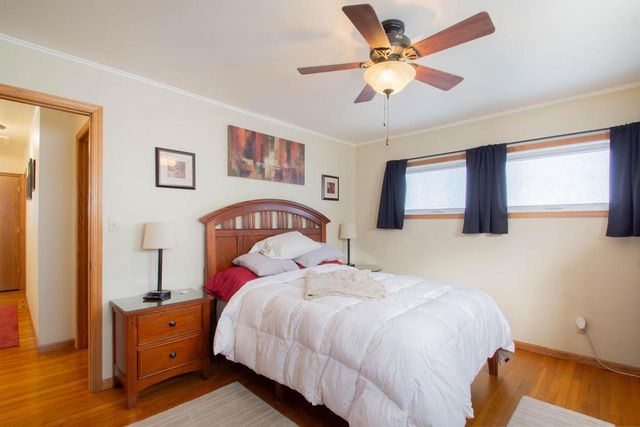 26 Park View LANE, Watertown, WI 53094