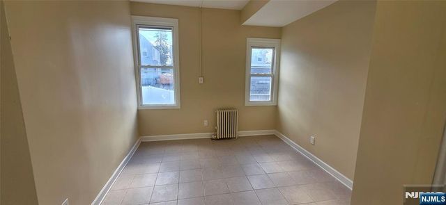 120 Sunset Avenue, Newark, NJ 07106