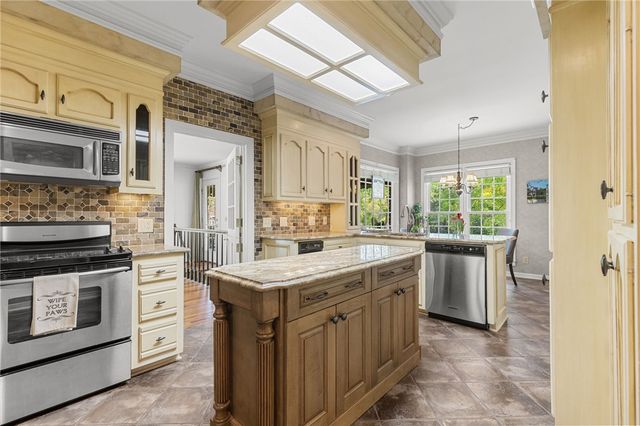 401 Four Lakes Drive, Easley, SC 29642