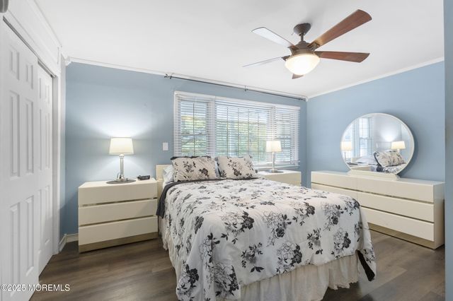 742 W Commodore Boulevard, Jackson, NJ 08527