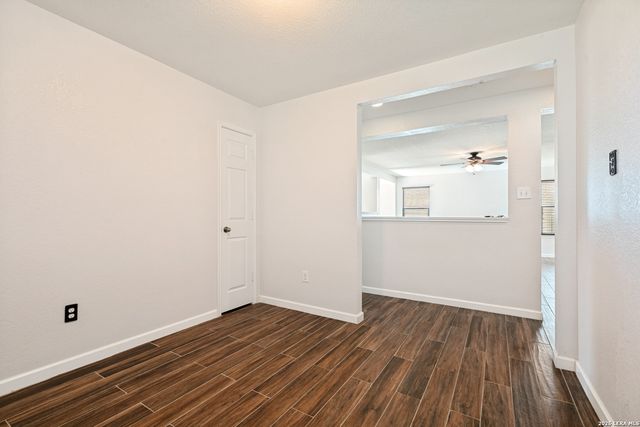 531 Sanderling, San Antonio, TX 78245