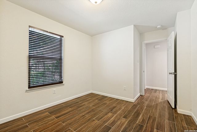 531 Sanderling, San Antonio, TX 78245