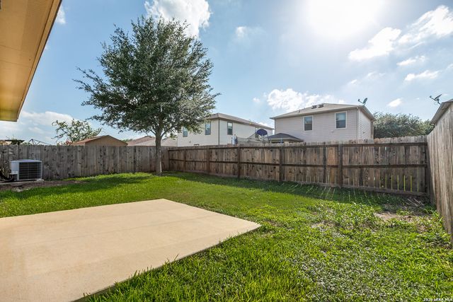 531 Sanderling, San Antonio, TX 78245
