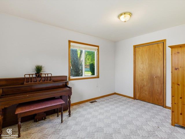467 Dixie Boulevard, Algonac, MI 48001
