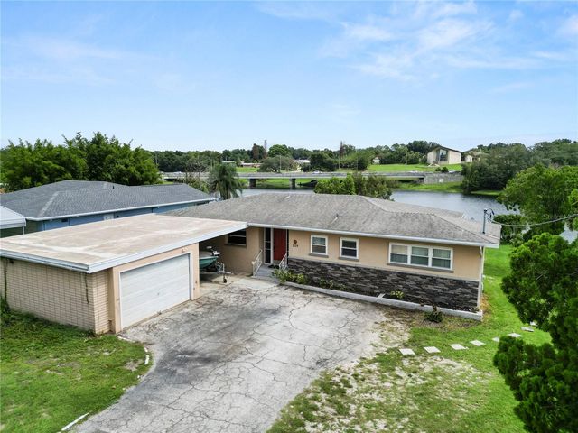 228 W LAKE INA DRIVE, Winter Haven, FL 33884