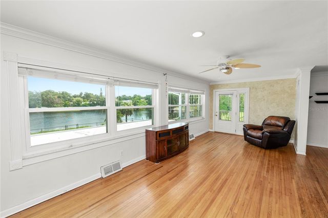 228 W LAKE INA DRIVE, Winter Haven, FL 33884