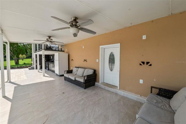 228 W LAKE INA DRIVE, Winter Haven, FL 33884