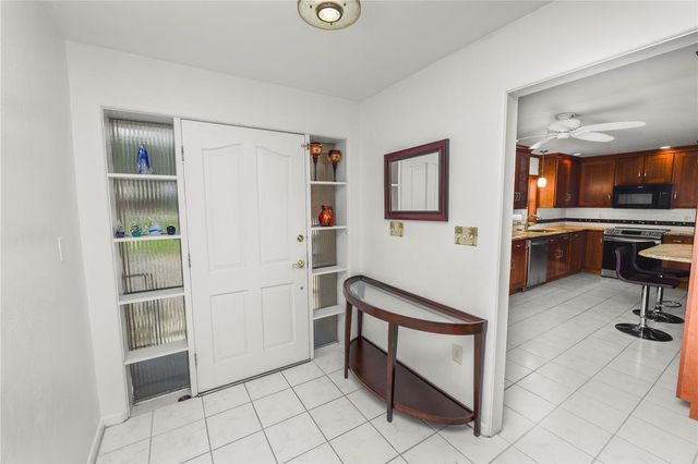 228 W LAKE INA DRIVE, Winter Haven, FL 33884