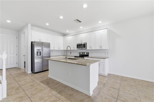 2639 Bellingham CT, Cape Coral, FL 33991