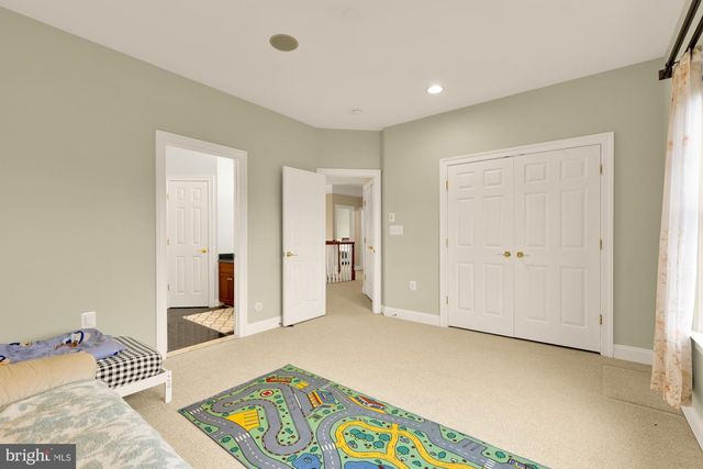 36430 HESKETT LN, Hillsboro, VA 20132