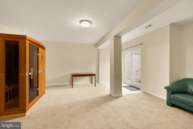 36430 HESKETT LN, Hillsboro, VA 20132