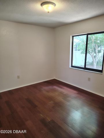827 Cordova Avenue, Ormond Beach, FL 32174