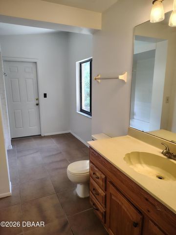 827 Cordova Avenue, Ormond Beach, FL 32174
