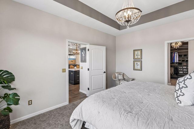 18230 Jurel Way, Lakeville, MN 55044