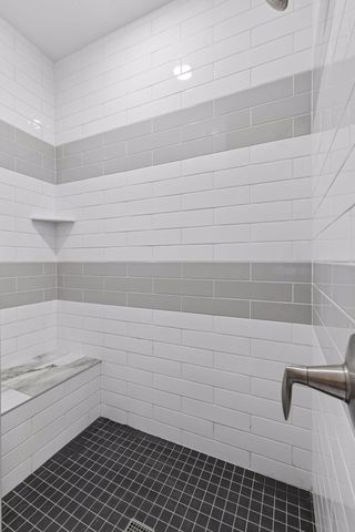 18230 Jurel Way, Lakeville, MN 55044