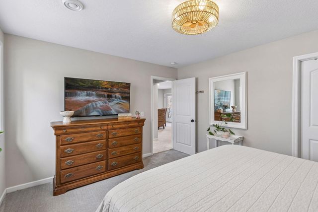 18230 Jurel Way, Lakeville, MN 55044