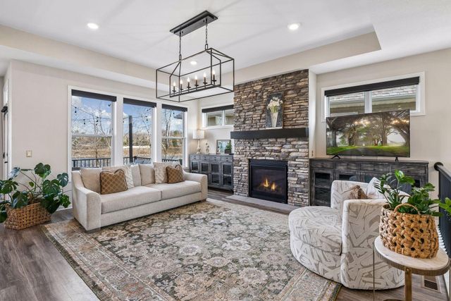 18230 Jurel Way, Lakeville, MN 55044