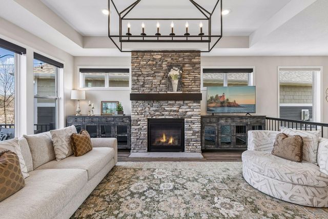 18230 Jurel Way, Lakeville, MN 55044