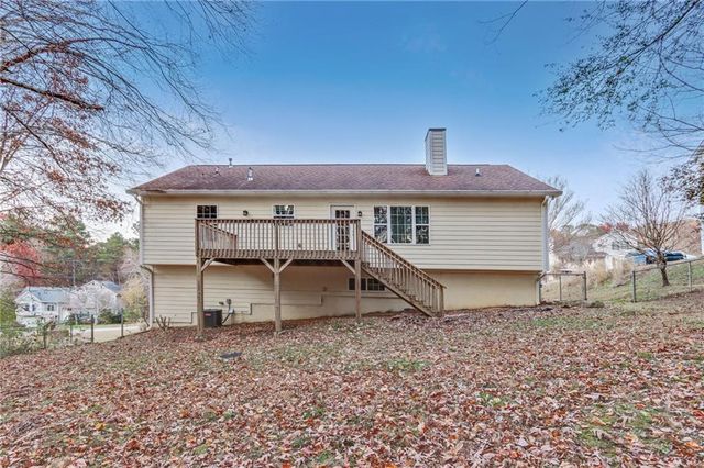 130 Crestwood Drive, Dallas, GA 30157