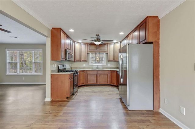 130 Crestwood Drive, Dallas, GA 30157