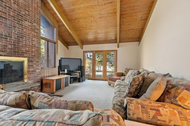 243 Concord Road, Westford, MA 01886