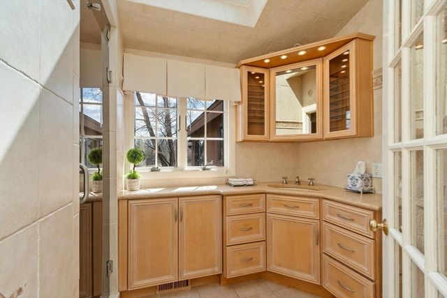 243 Concord Road, Westford, MA 01886