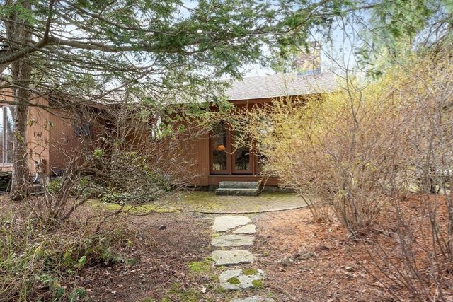 243 Concord Road, Westford, MA 01886
