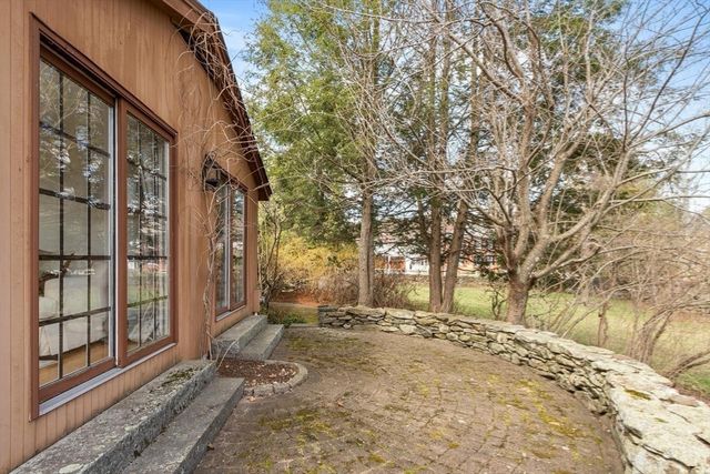 243 Concord Road, Westford, MA 01886