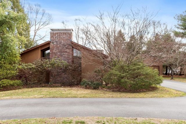 243 Concord Road, Westford, MA 01886