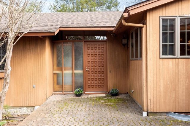 243 Concord Road, Westford, MA 01886