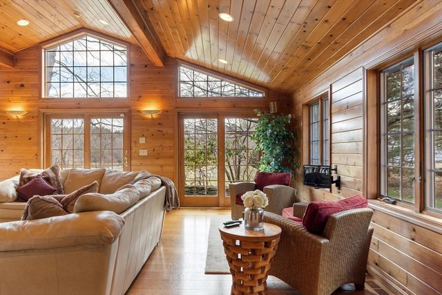 243 Concord Road, Westford, MA 01886