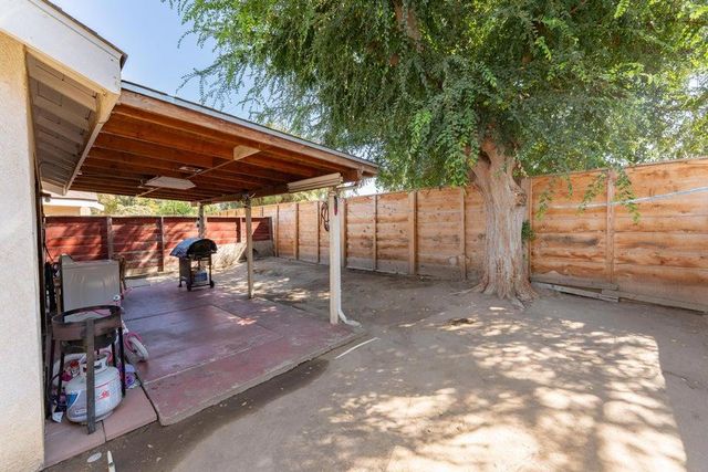 1818 S Cain Street, Visalia, CA 93292