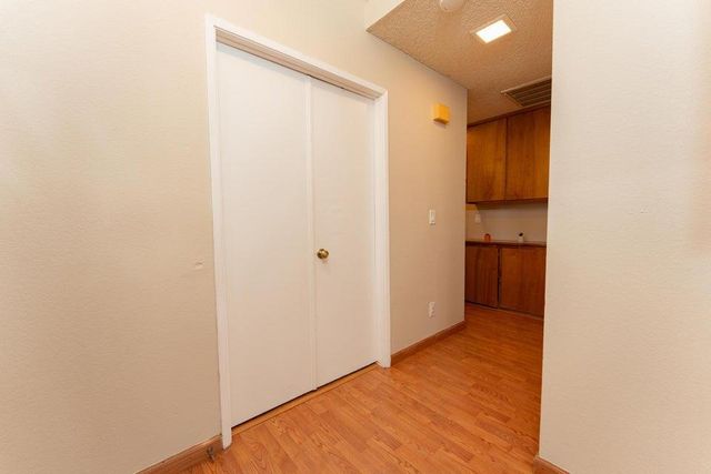 1818 S Cain Street, Visalia, CA 93292