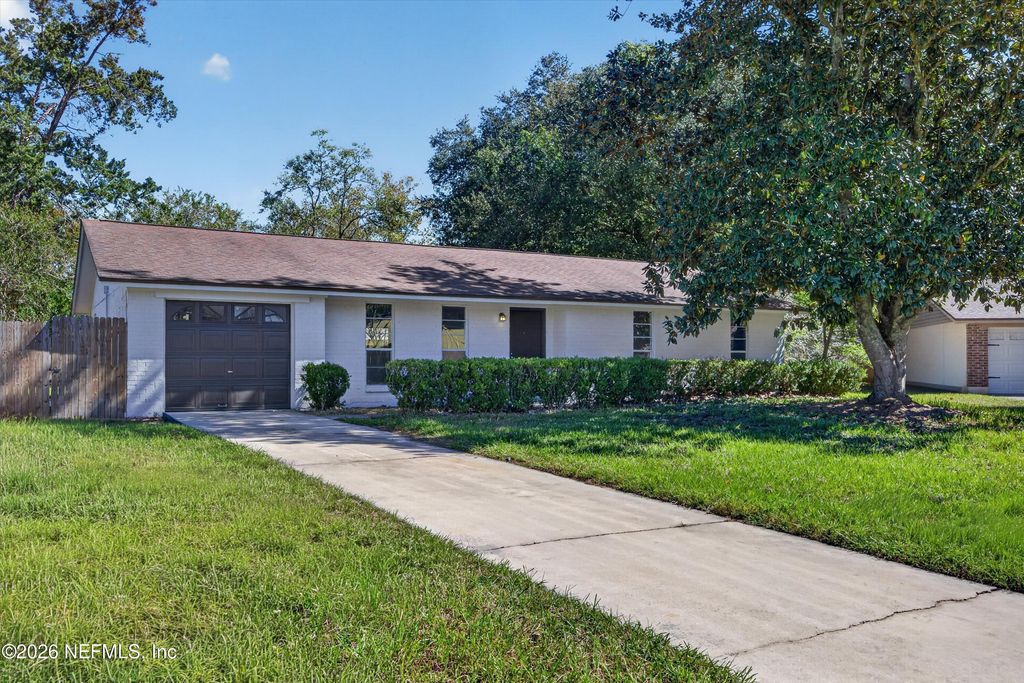 2762 SHARPES Court, Orange Park, FL 32065
