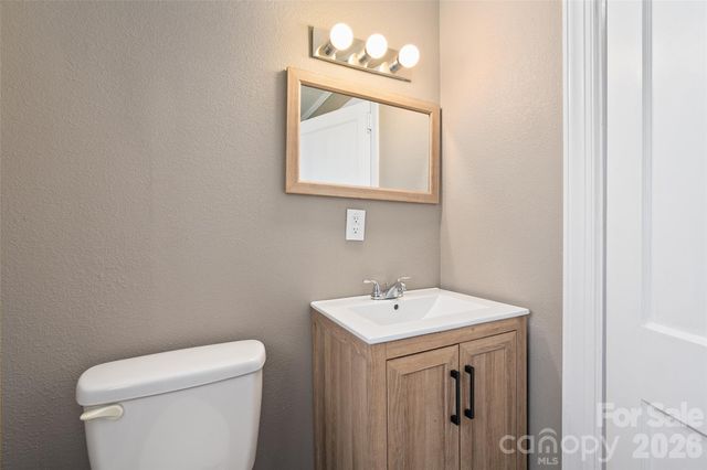 417 Riverbend Street, Waynesville, NC 28786