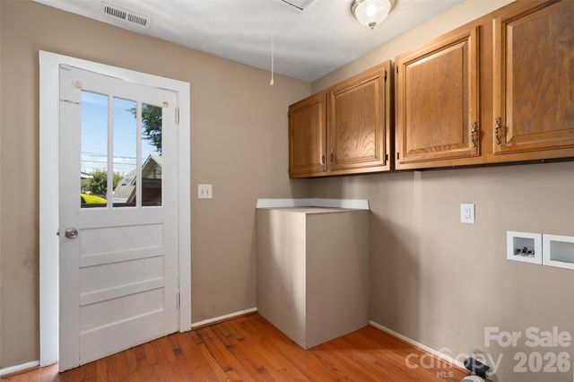 417 Riverbend Street, Waynesville, NC 28786