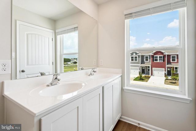 1408 SUGARPLUM LN, Salisbury, MD 21801