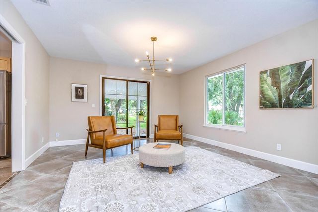 10113 LINDELAAN DRIVE, Tampa, FL 33618